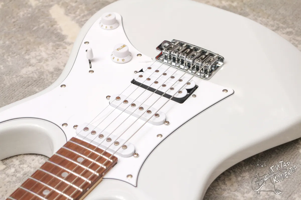 Ibanez GRX40 Light Gray