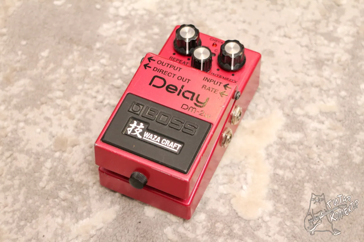 Boss DM 2 W Waza Craft Analog Delay