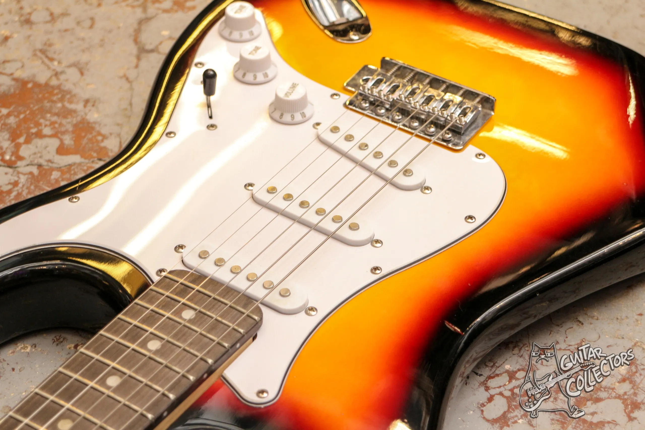 Terris Stratocaster Sunburst