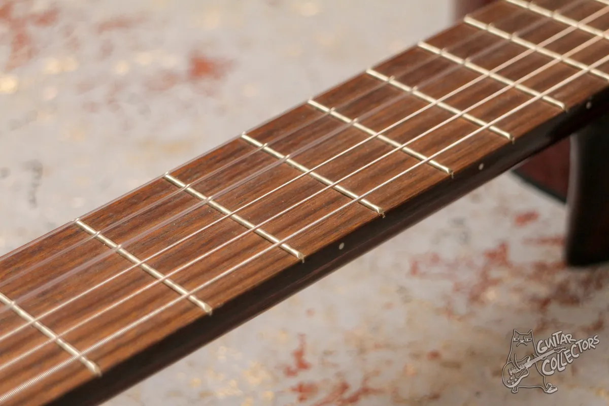 Hora N1117-4/4 Laura Classical Guitar