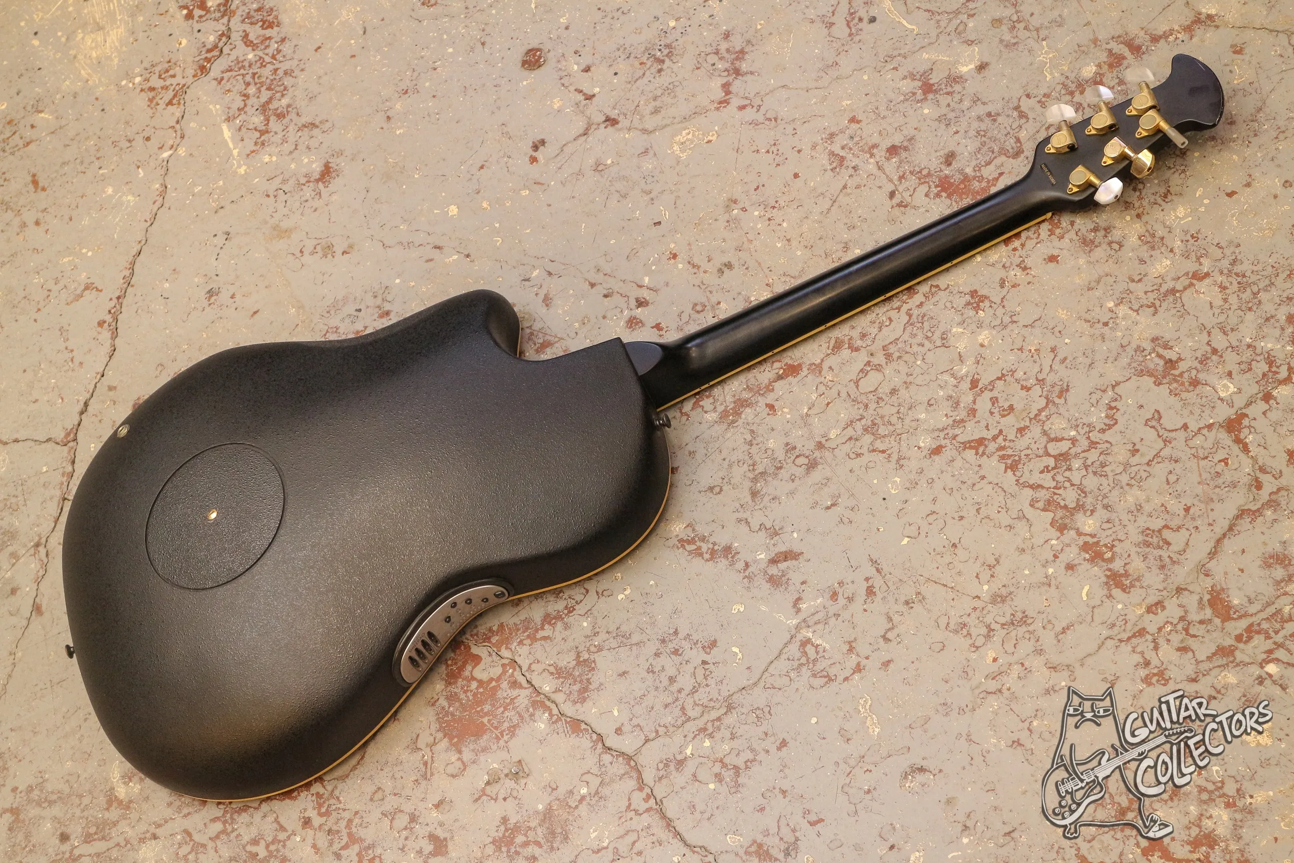 Ovation Celebrity Black