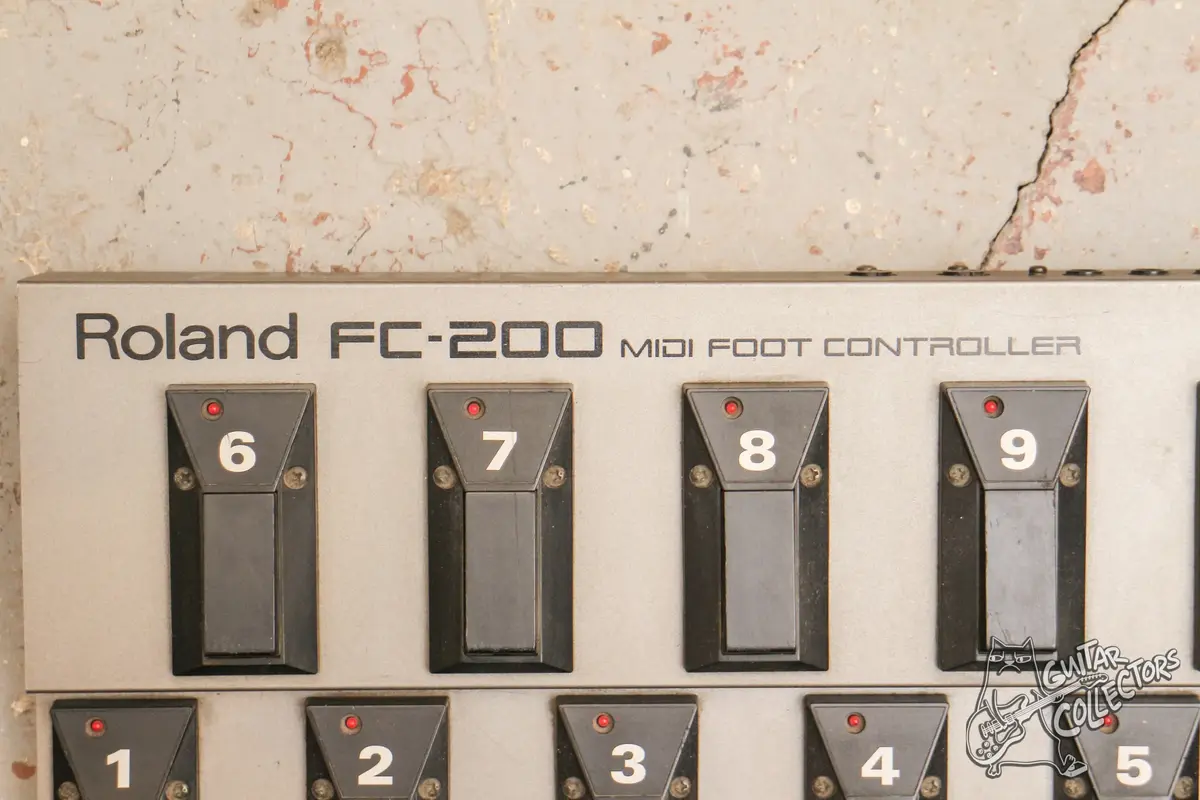 Roland FC 200 MIDI Foot Controller