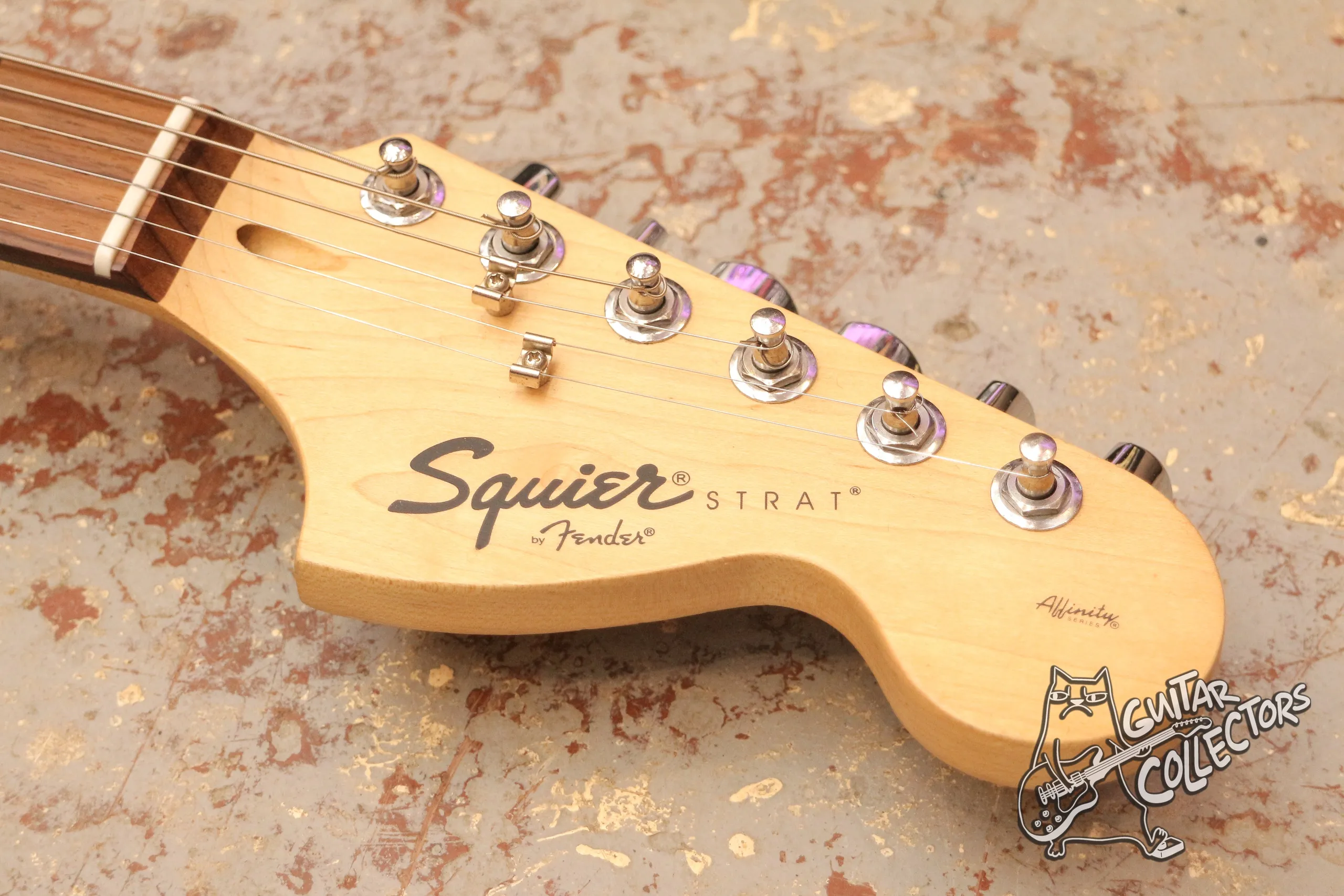 Squier Affinity Stratocaster HSS Black