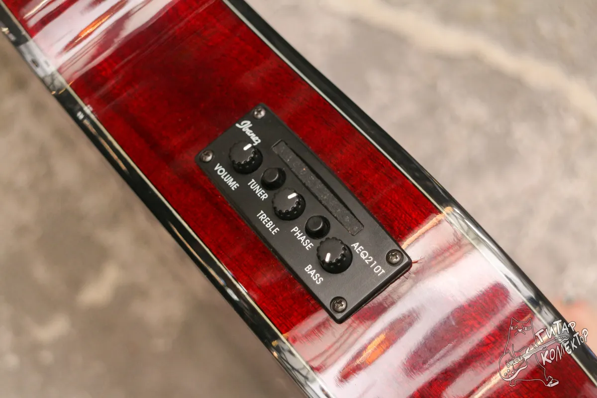 Ibanez GA37STCE Classical Guitar Transparent Red High Gloss