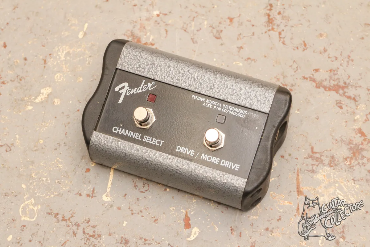 Fender 2 Button Footswitch Channel / Gain / More gain