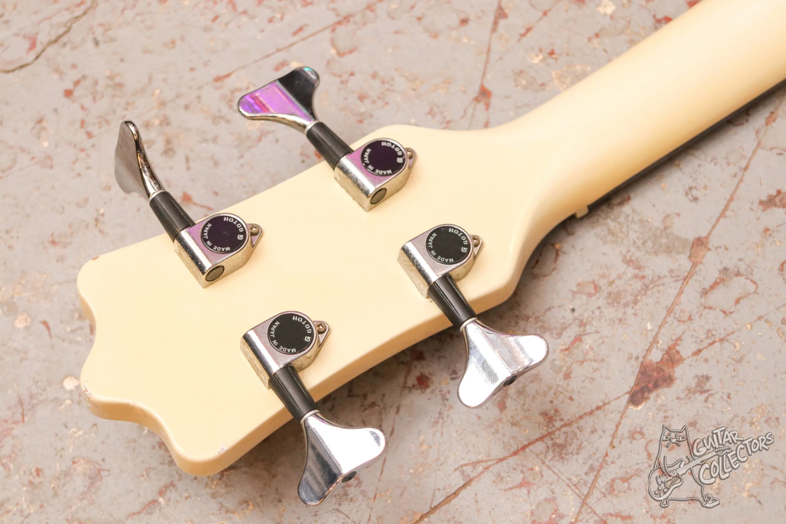 Rockoon by Kawai RCB-50 Les Paul Bass