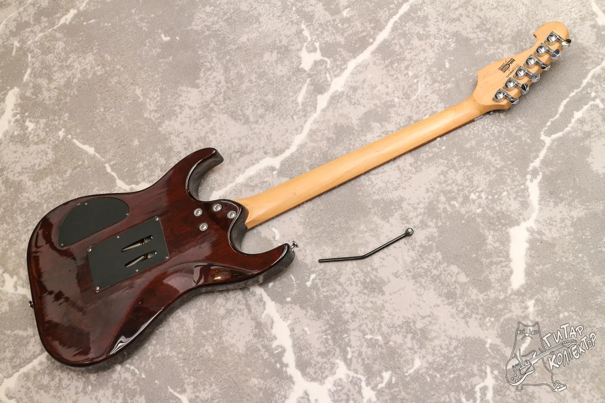 Washburn X-30SFR Superstrat