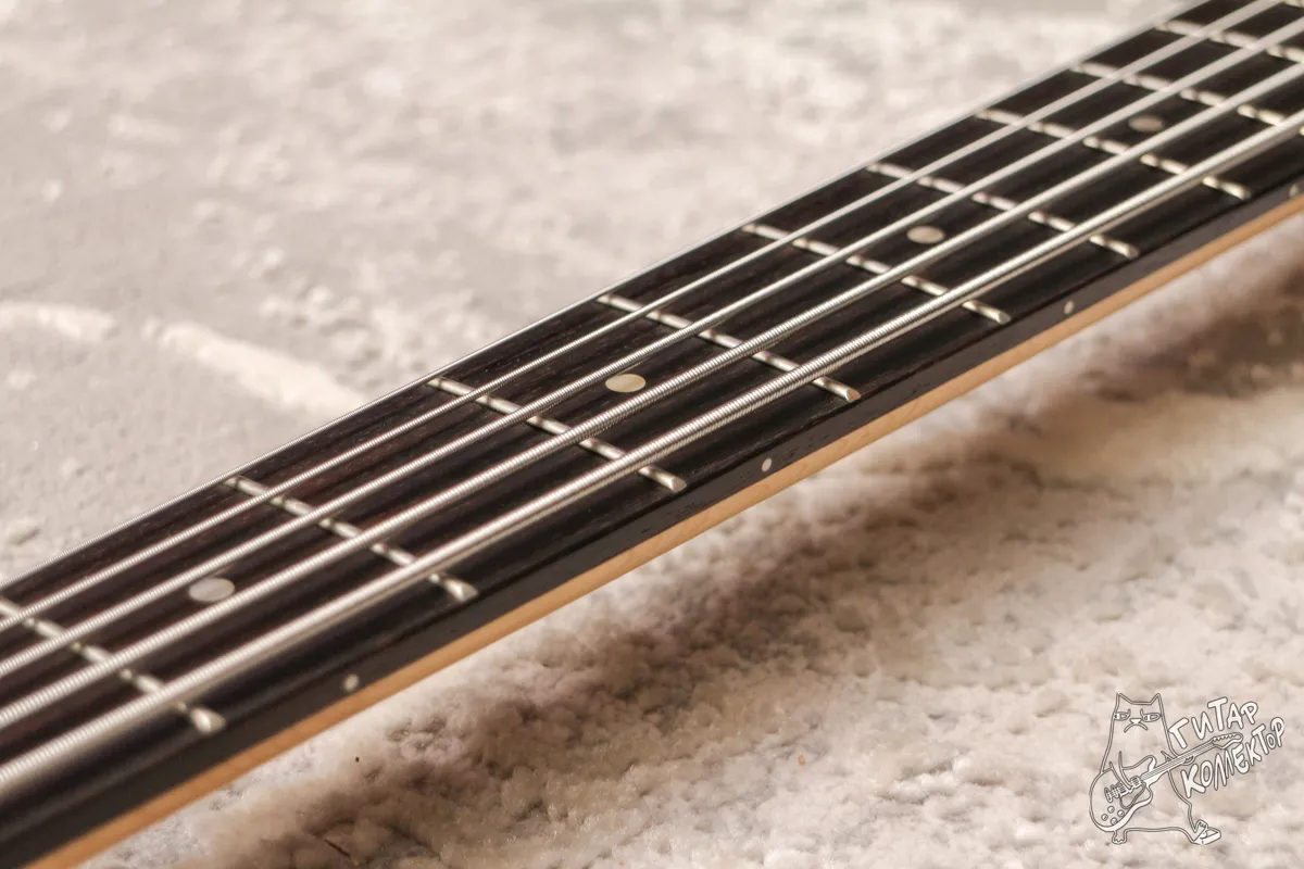 Bacchus Universe Series WJB5-580/R Jazz Bass 5-str