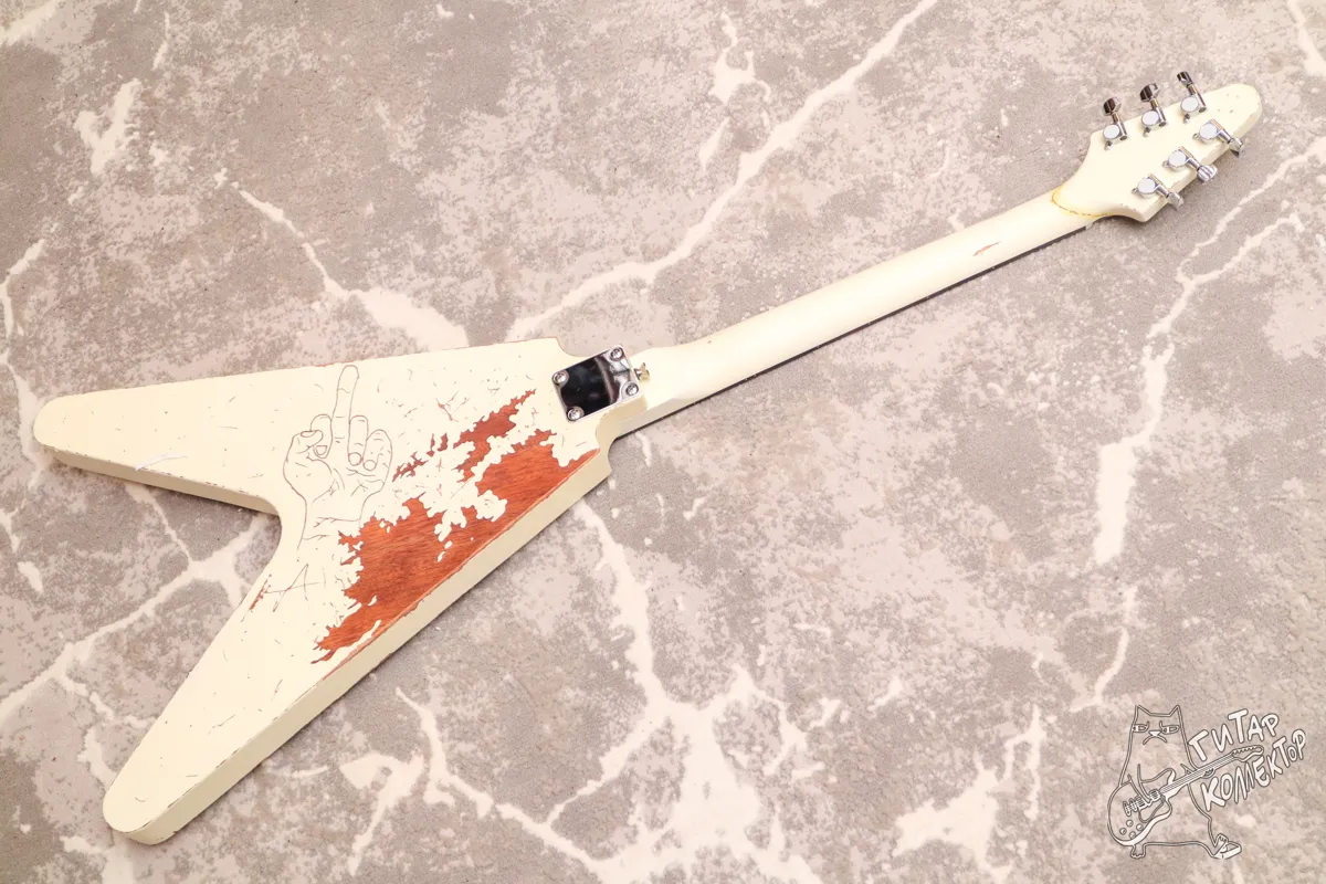 Gibson James Hetfield's Electra Flying V Copy