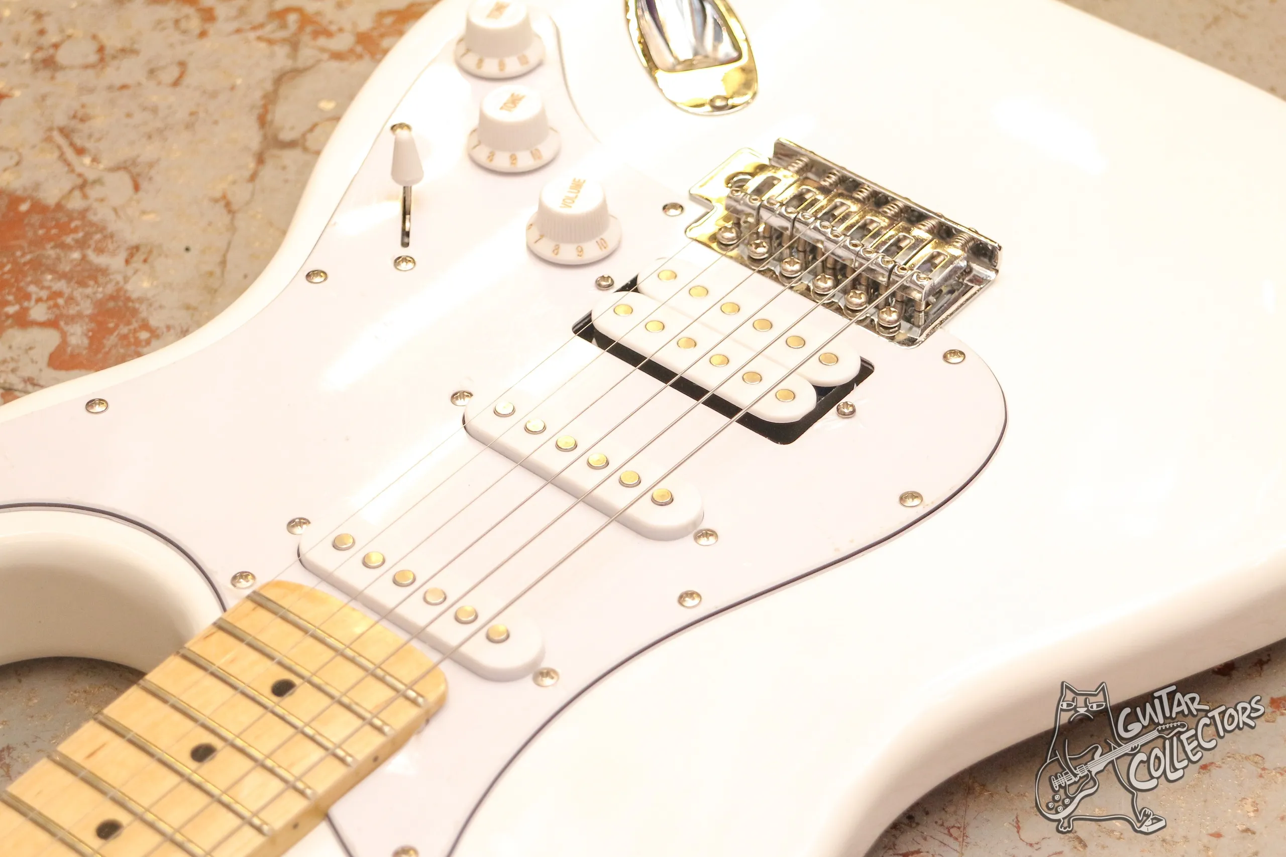 Fender Stratocaster HSS White Copy