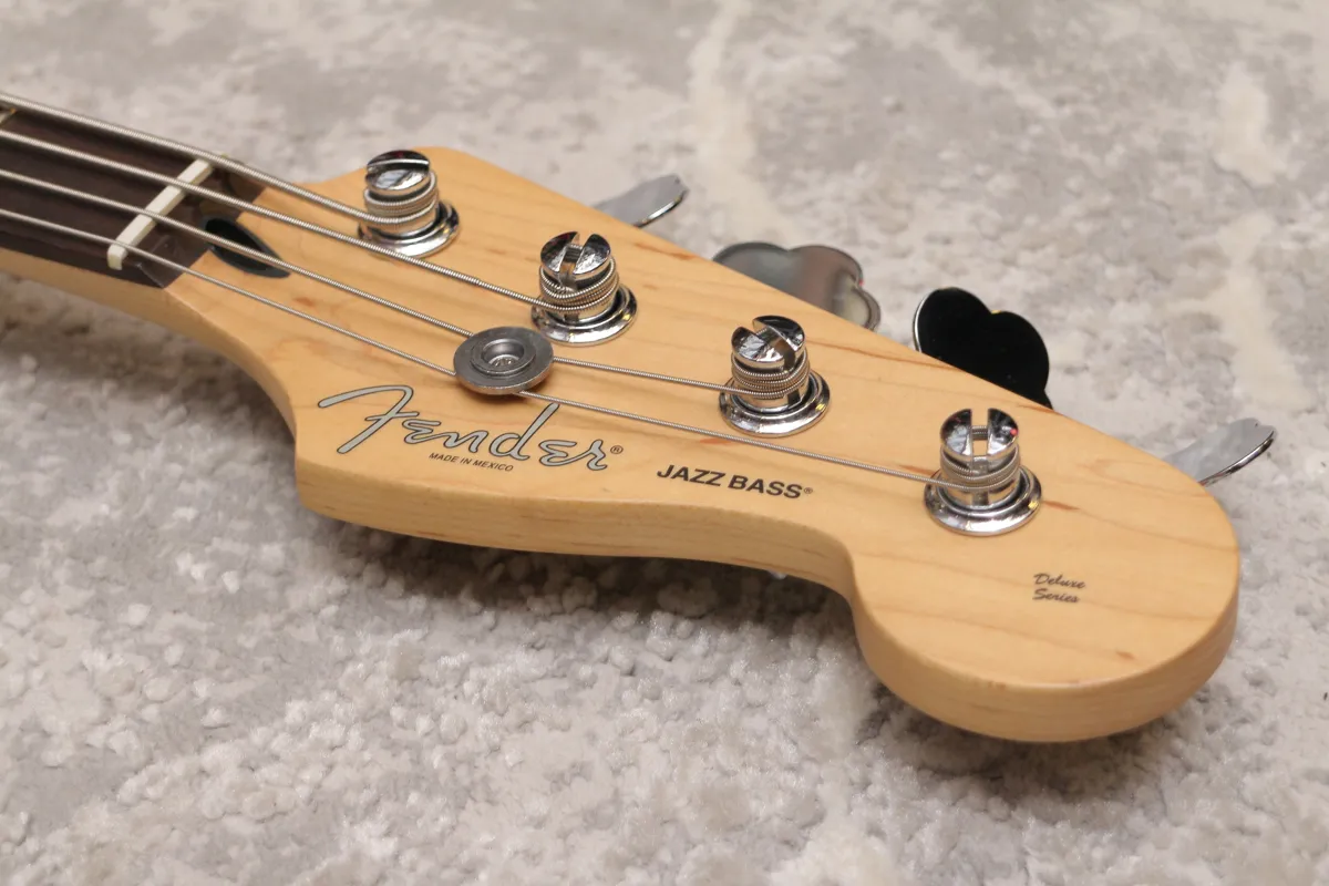Fender Jazz Bass Deluxe