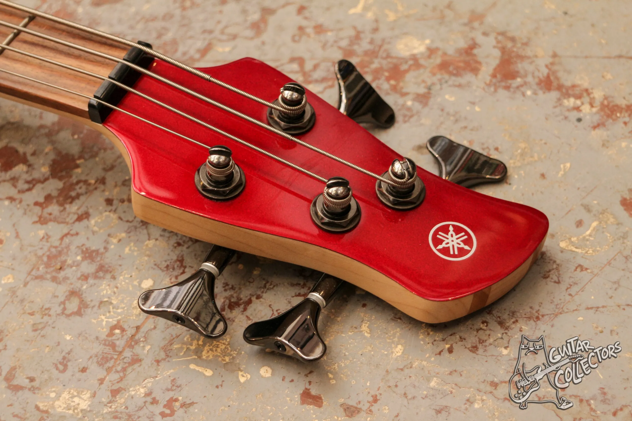 Yamaha TRBX 304 Bass Red