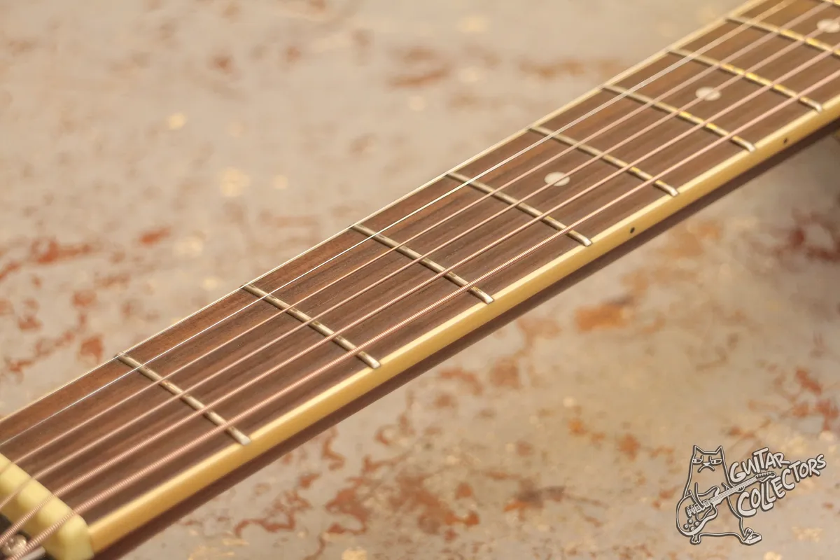 Epiphone AJ-220S Acoustic Jumbo