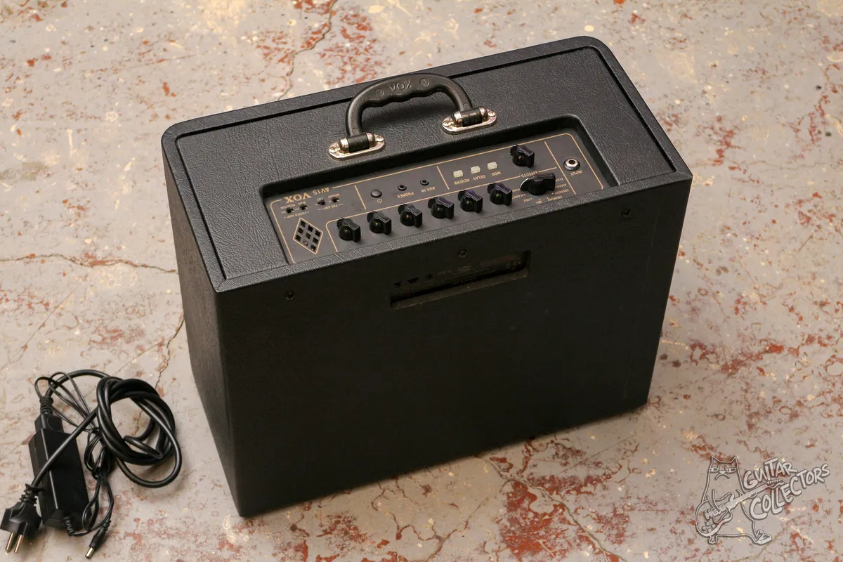 VOX AV 15 Guitar Combo
