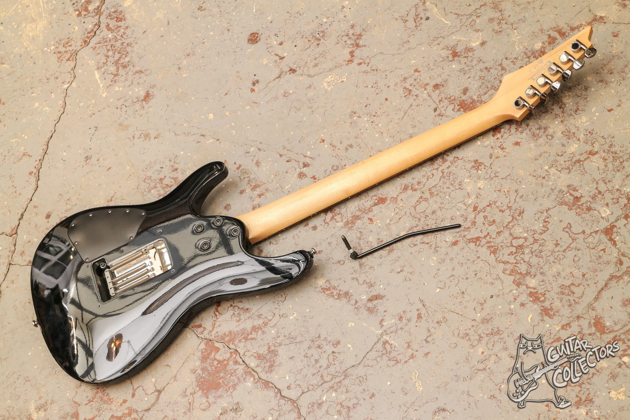 Ibanez S-520