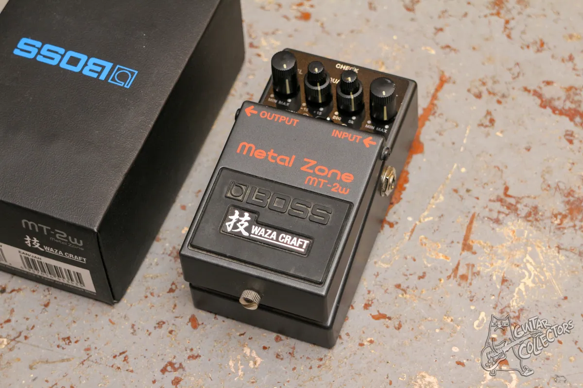 Boss MT 2 W Waza Craft Metal Zone Distortion
