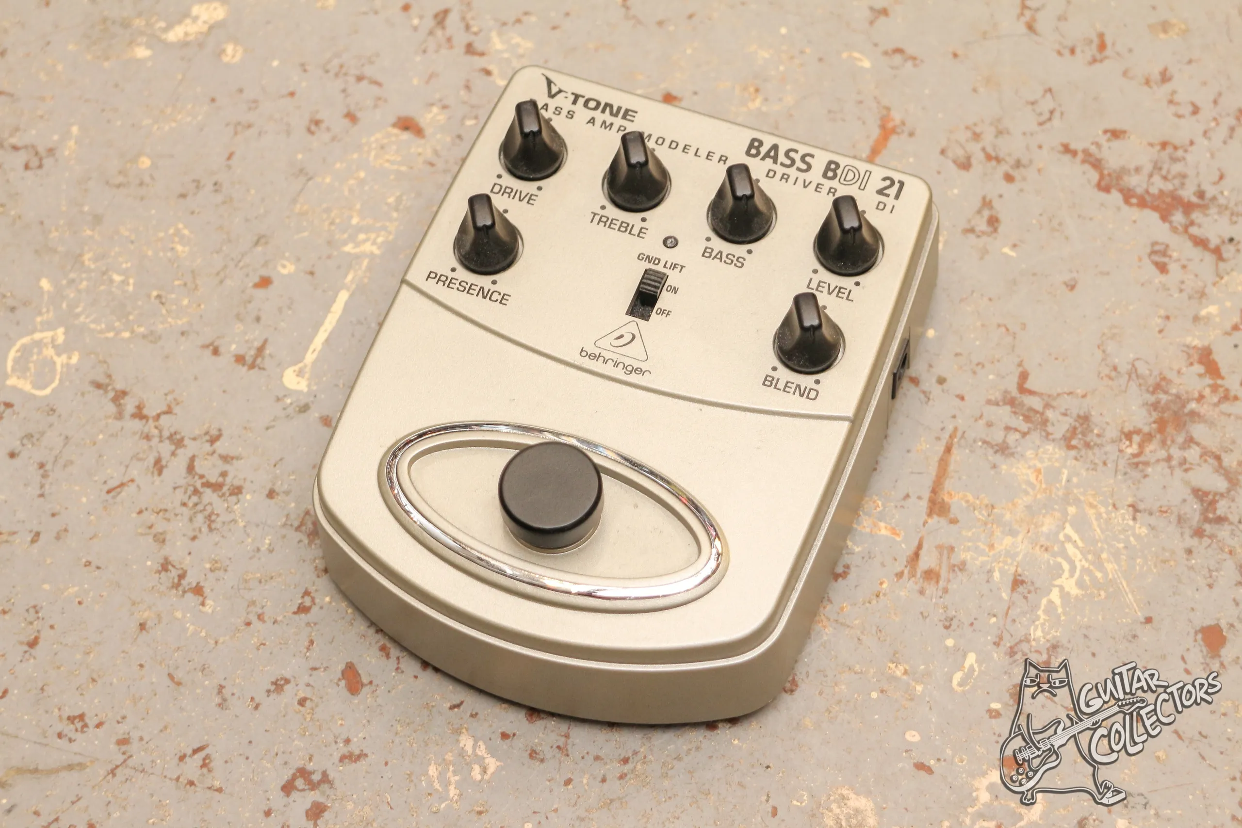 Behringer BDI 21 V TONE Bass Preamp DI-Box