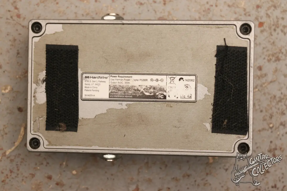 Digitech Hardwire HT 6 Polyphonic Tuner