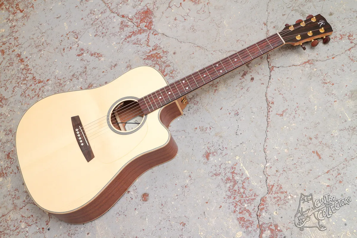 Kremona M20E Steel String Series Dreadnought