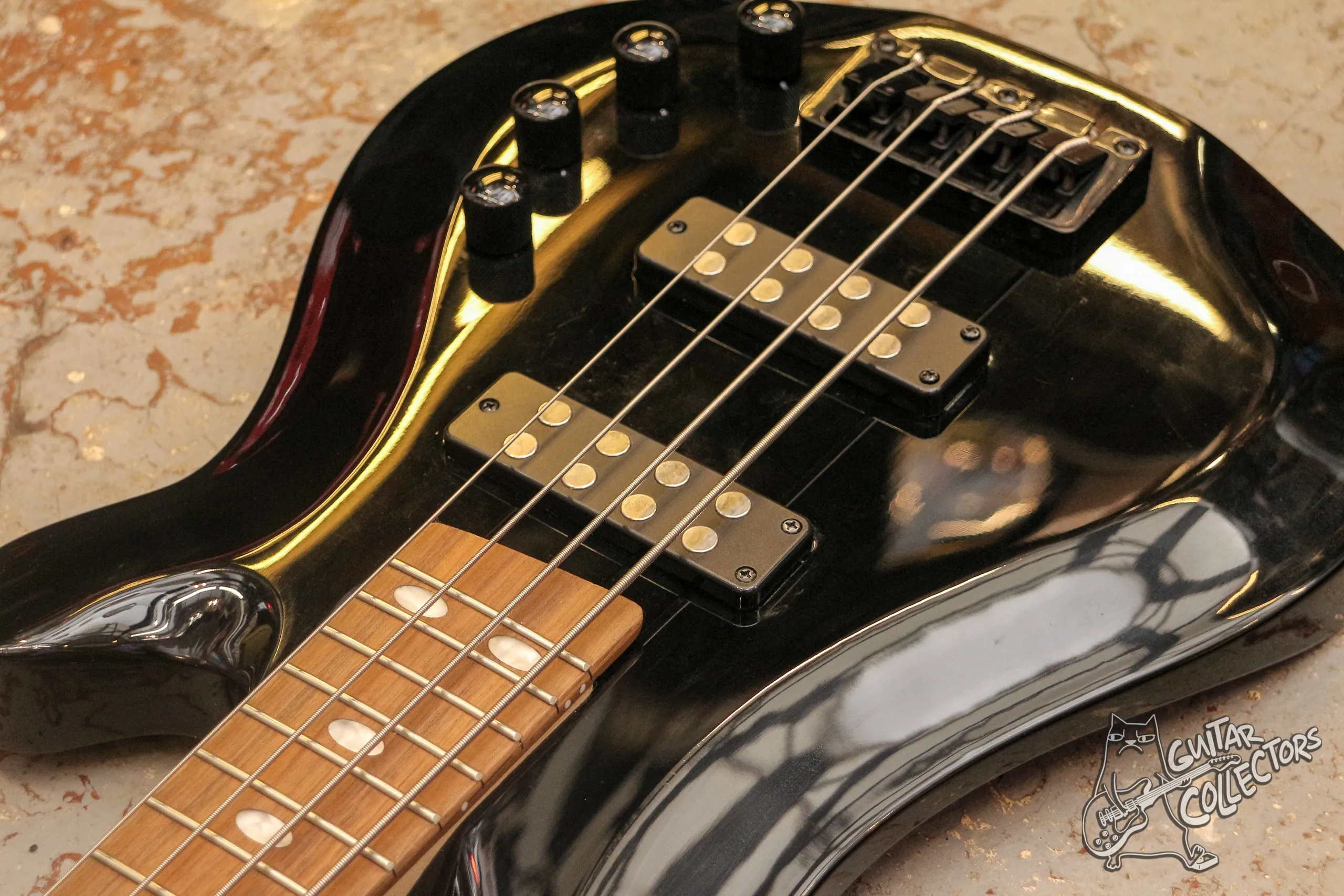 Harley Benton B-450 Bass