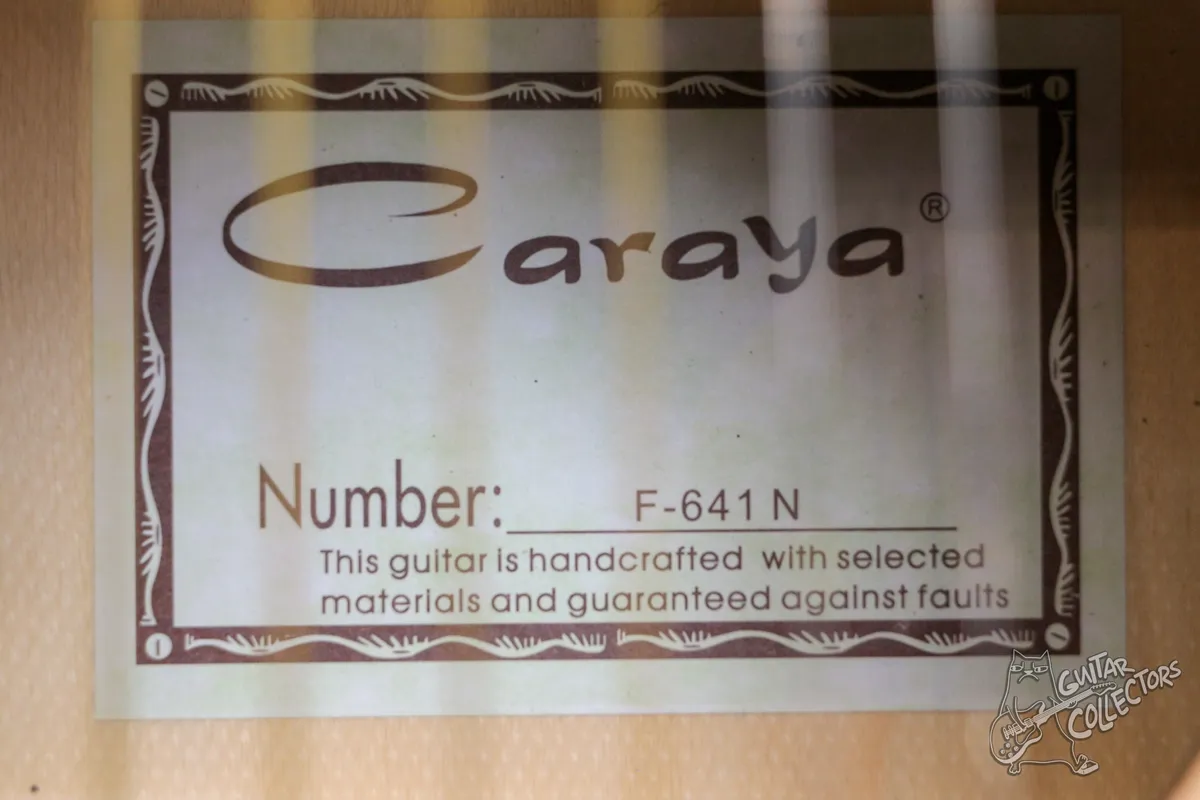 Caraya F641-N Dreadnought