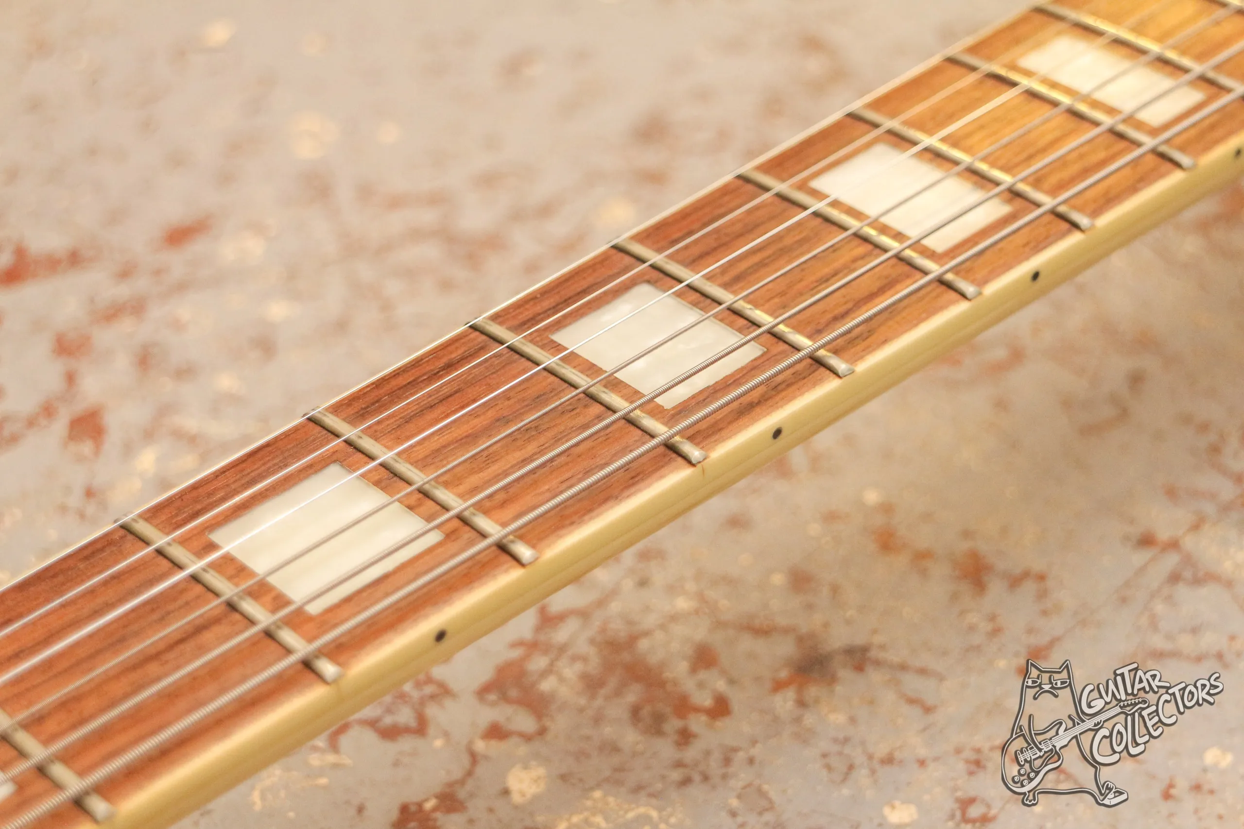 Laid Back Les Paul Custom
