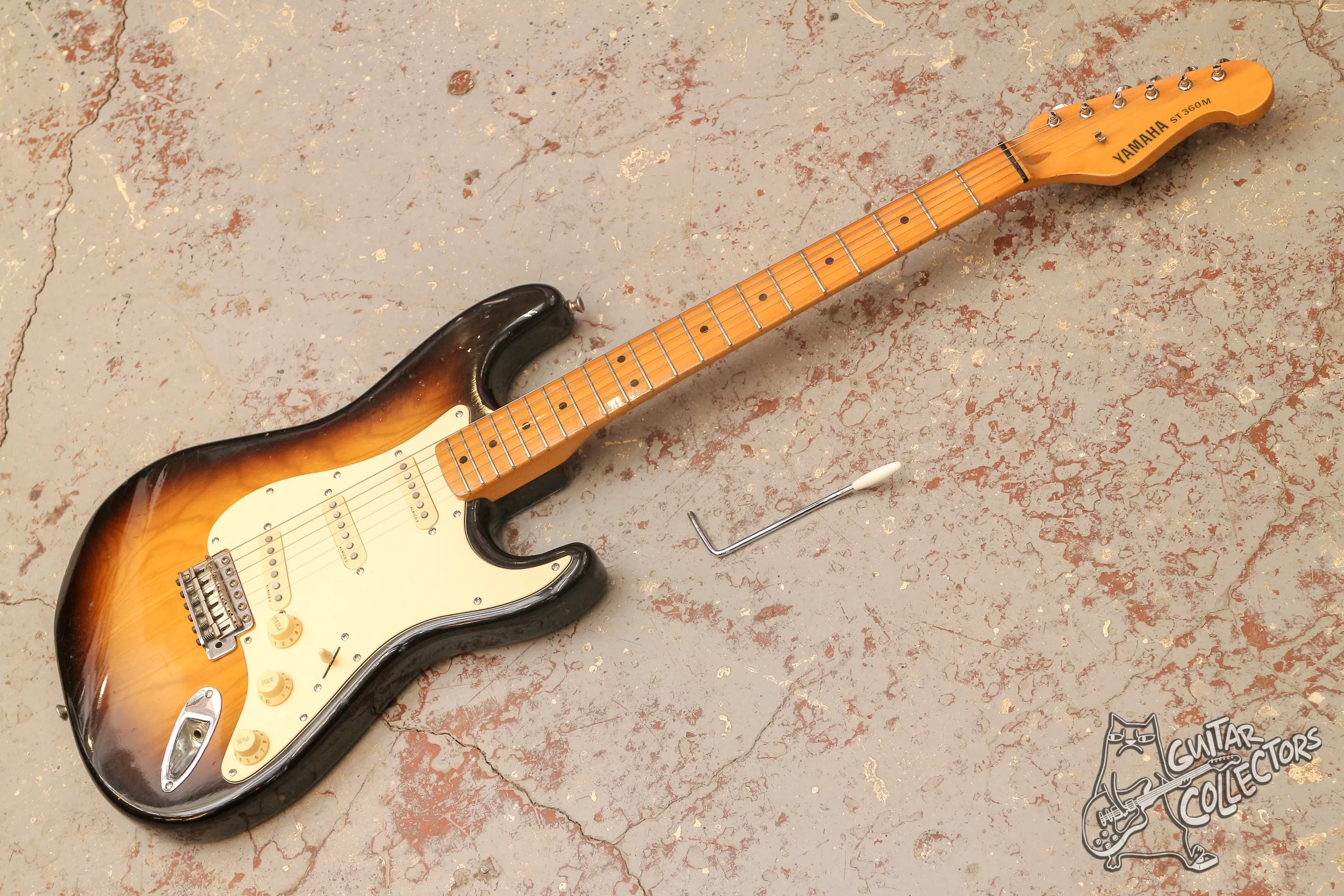 Yamaha ST-360M Stratocaster