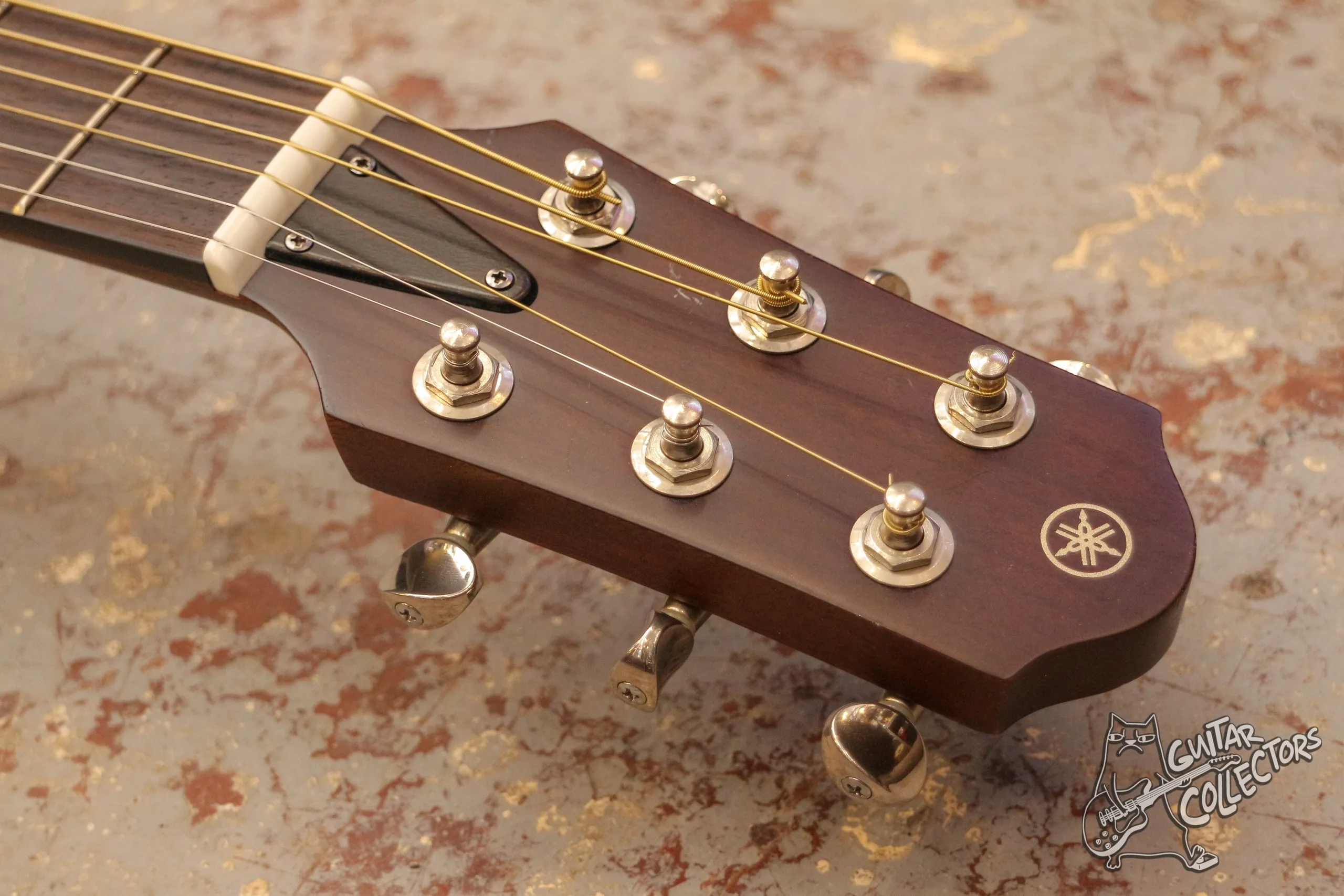 Yamaha Silent SLG200S