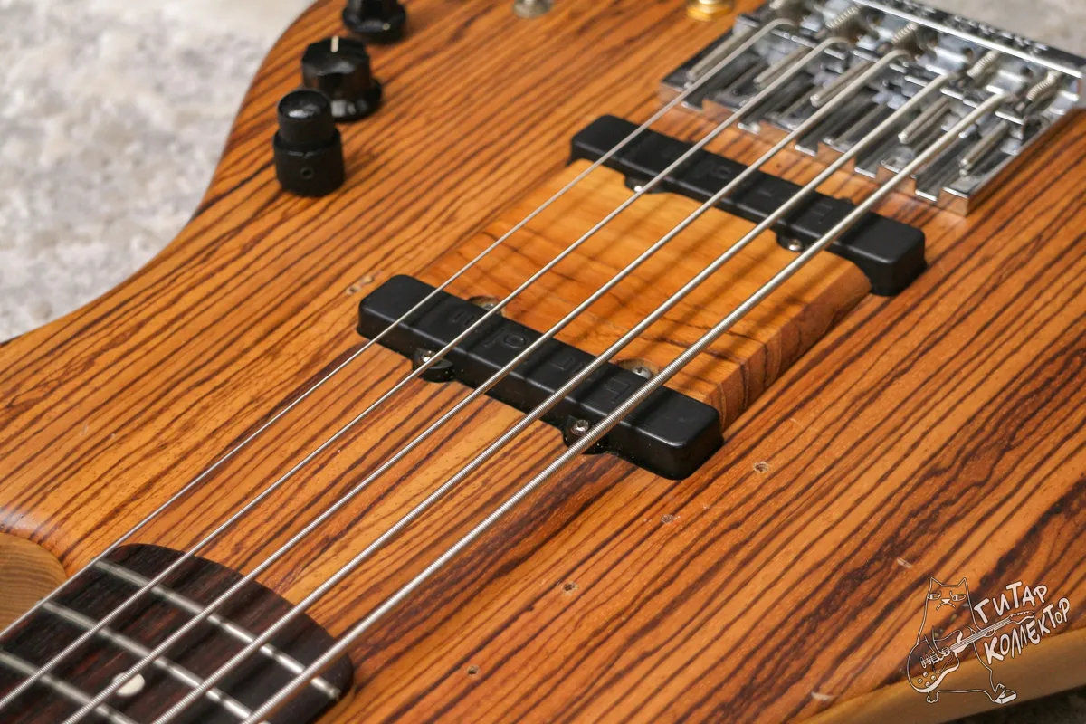Fender  Daev Jazz Bass V Active 5-Str
