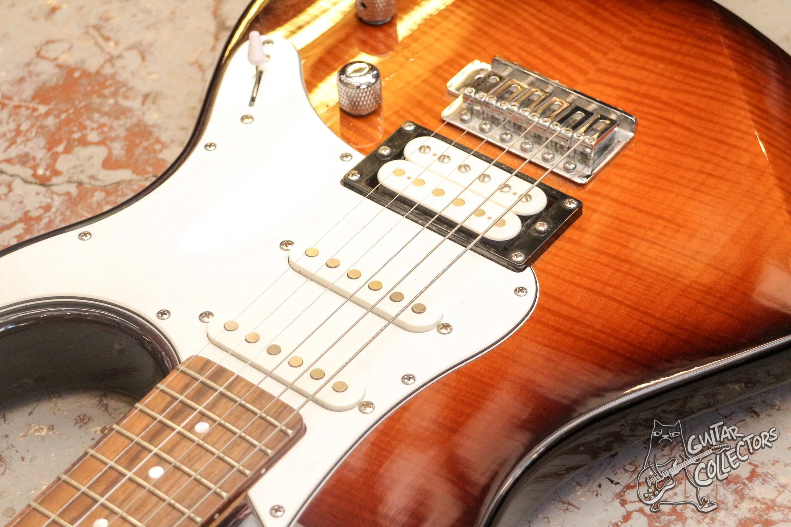 Yamaha Pacifica 212VFM