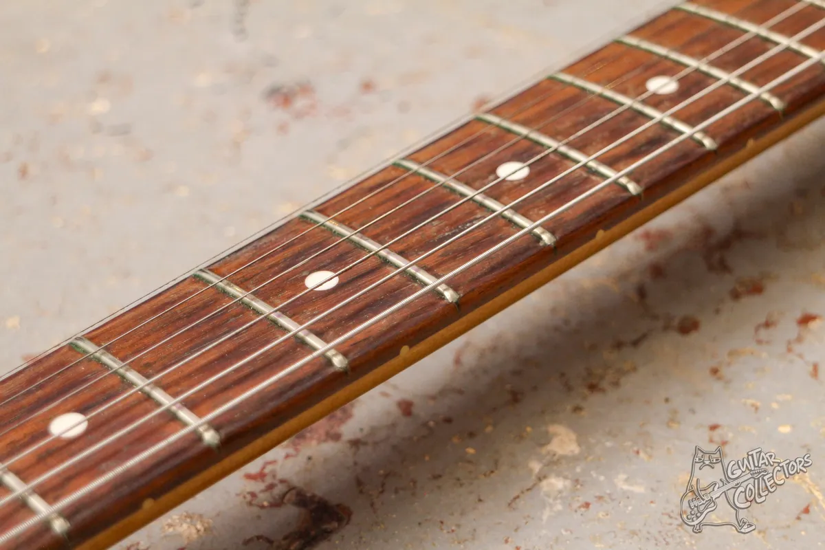 Fender Jaguar Modern Player p90 Walnut