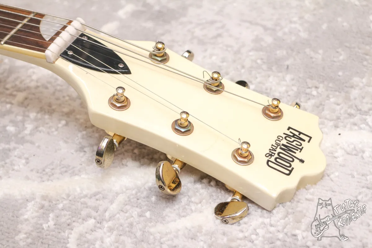 Eastwood Classic 6 Hollowbody