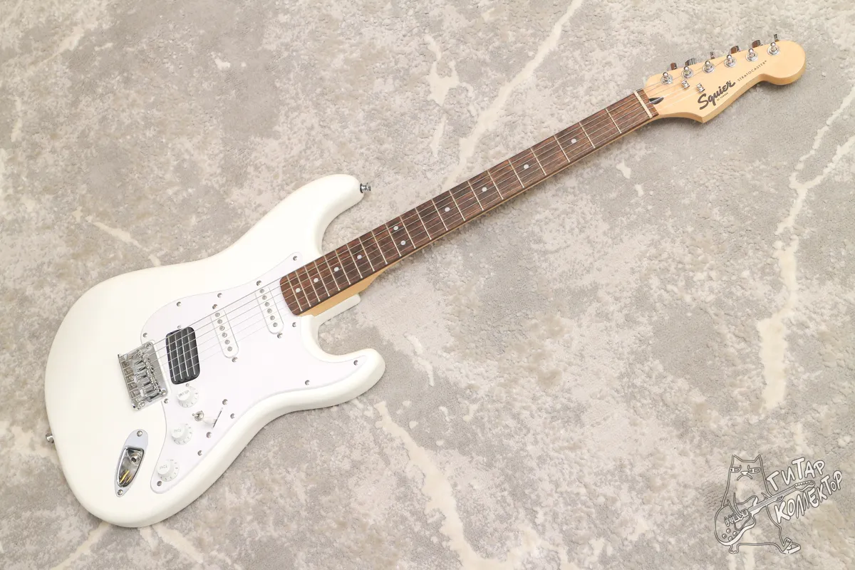 Squier Bullet Stratocaster HT White