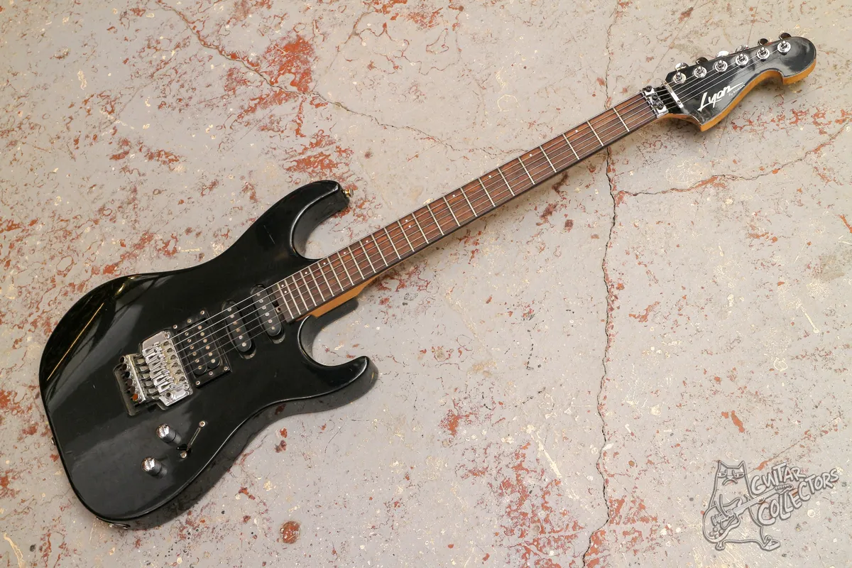 Lyon by Washburn Superstrat