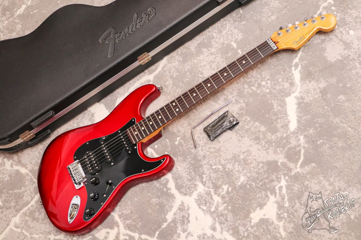 Fender Deluxe Plus Stratocaster Crimson Burst