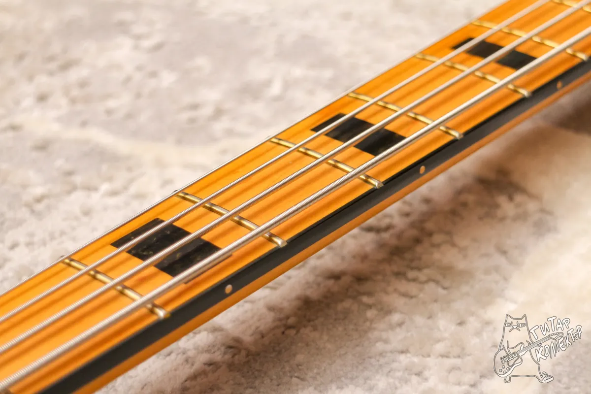 Fender American Ultra Jazz Bass Texas Tea