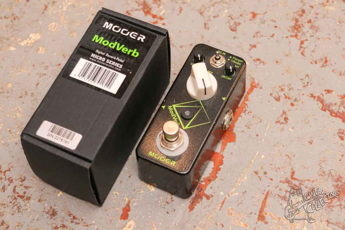 Mooer ModVerb Reverb / Modulation