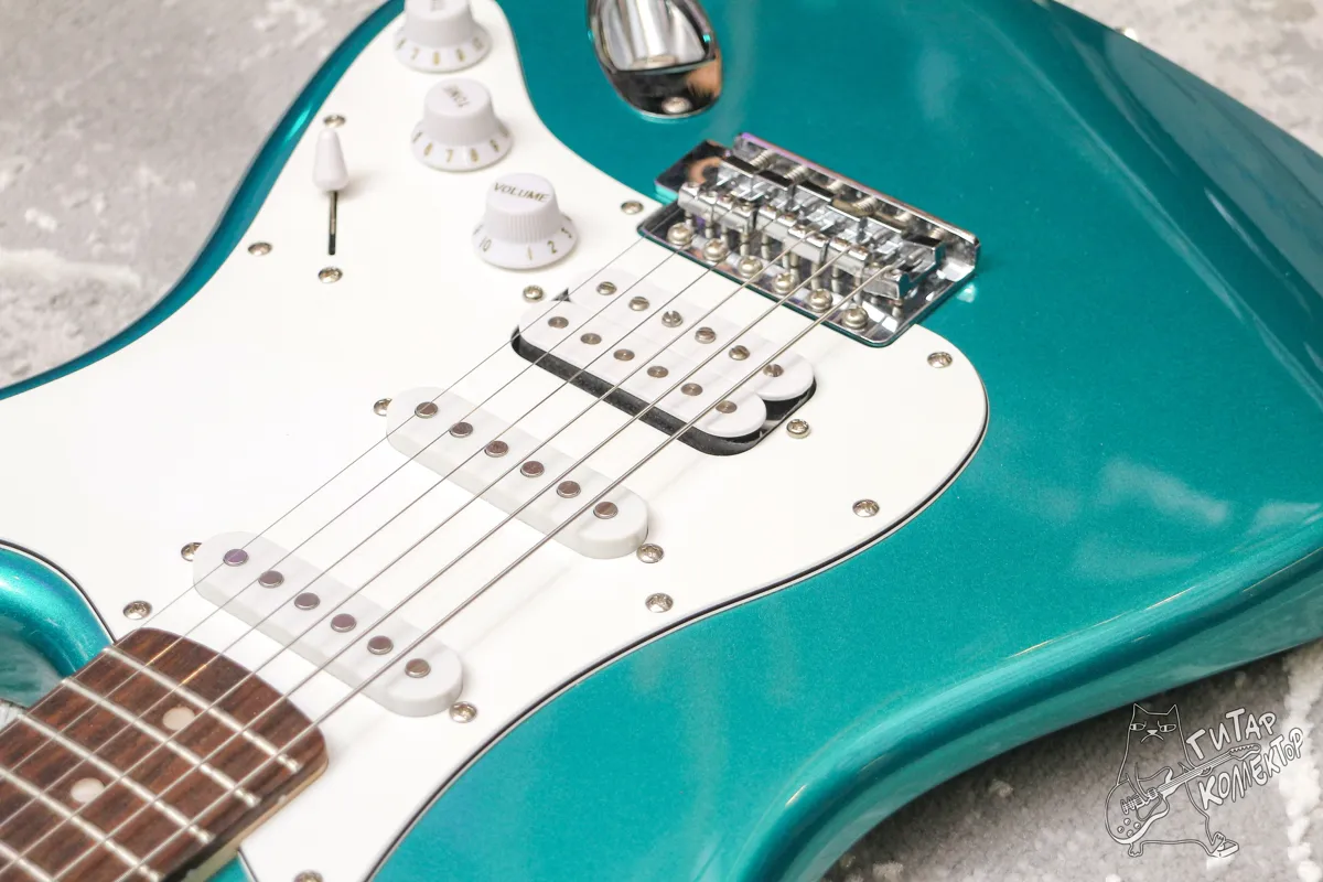 Squier Affinity Stratocaster HSS RCG Race Green