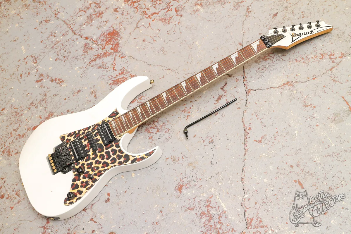 Ibanez RG350DXZ White