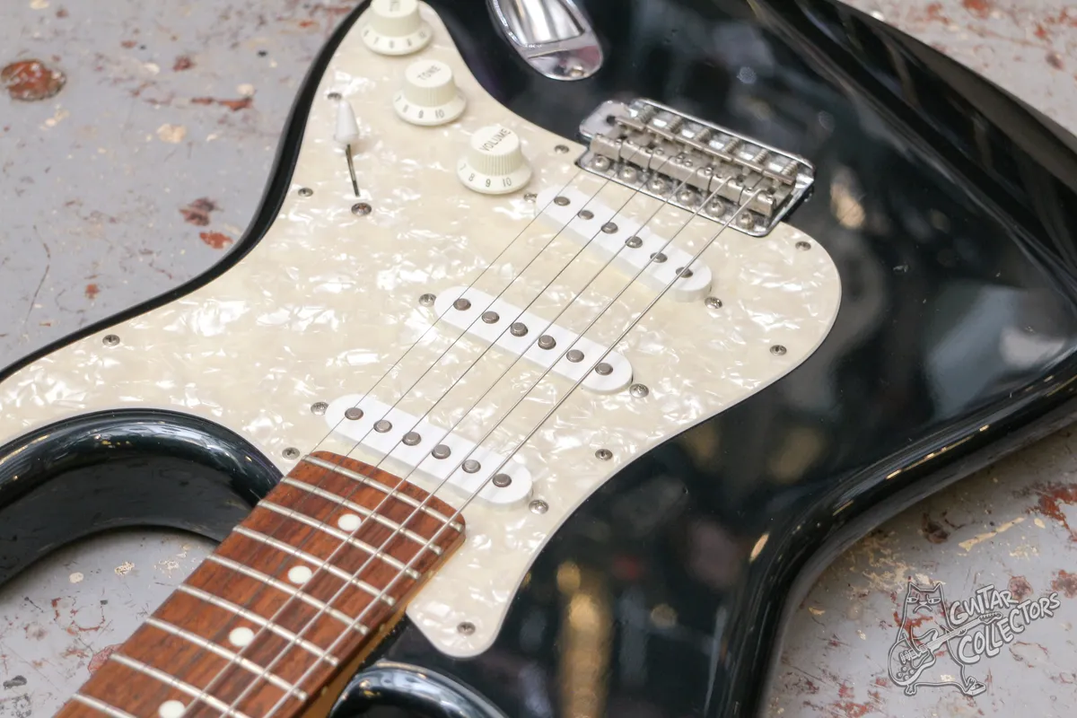 History Z1-CFS Stratocaster