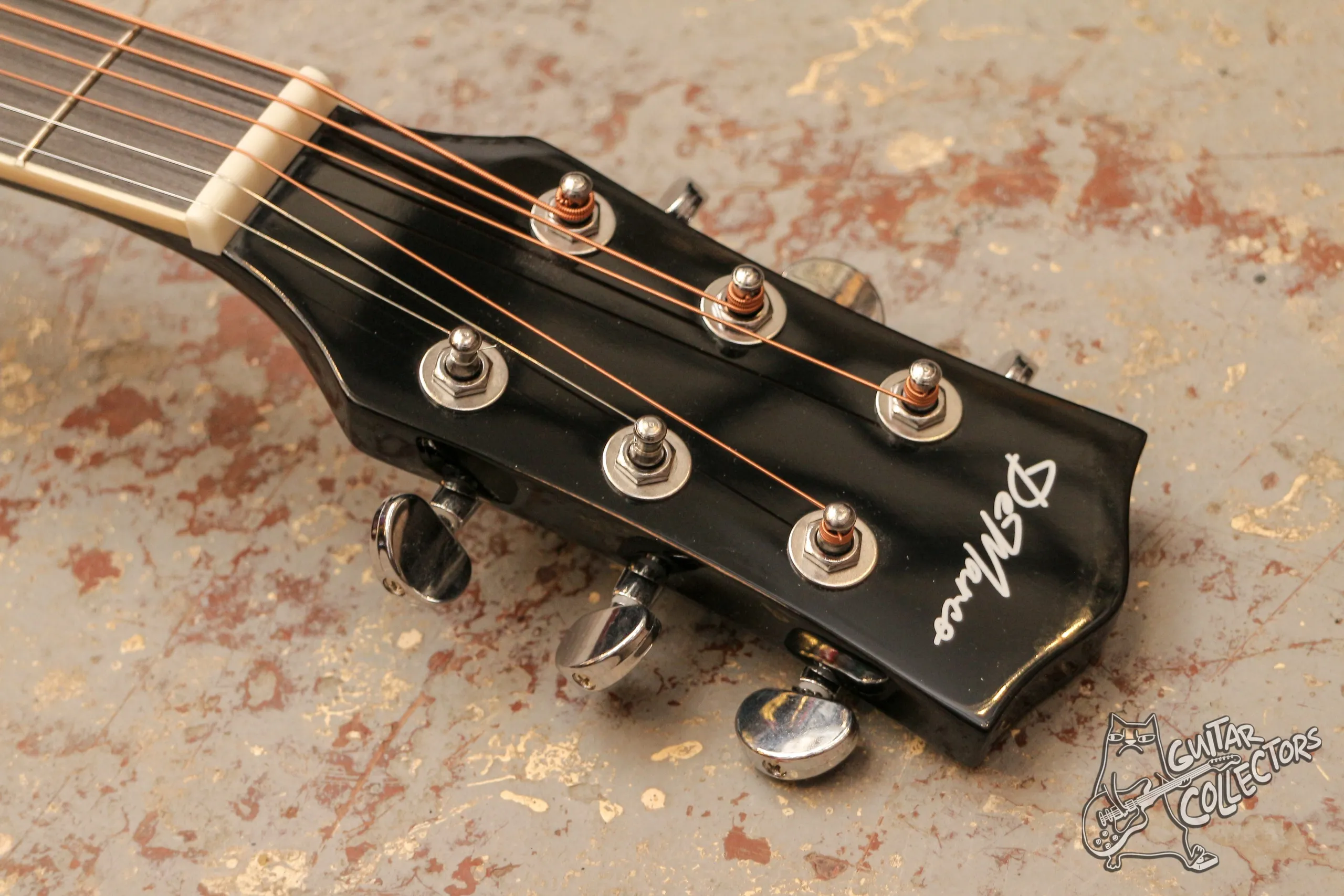 DeMarco DMEA14 Orchestra Gloss Black