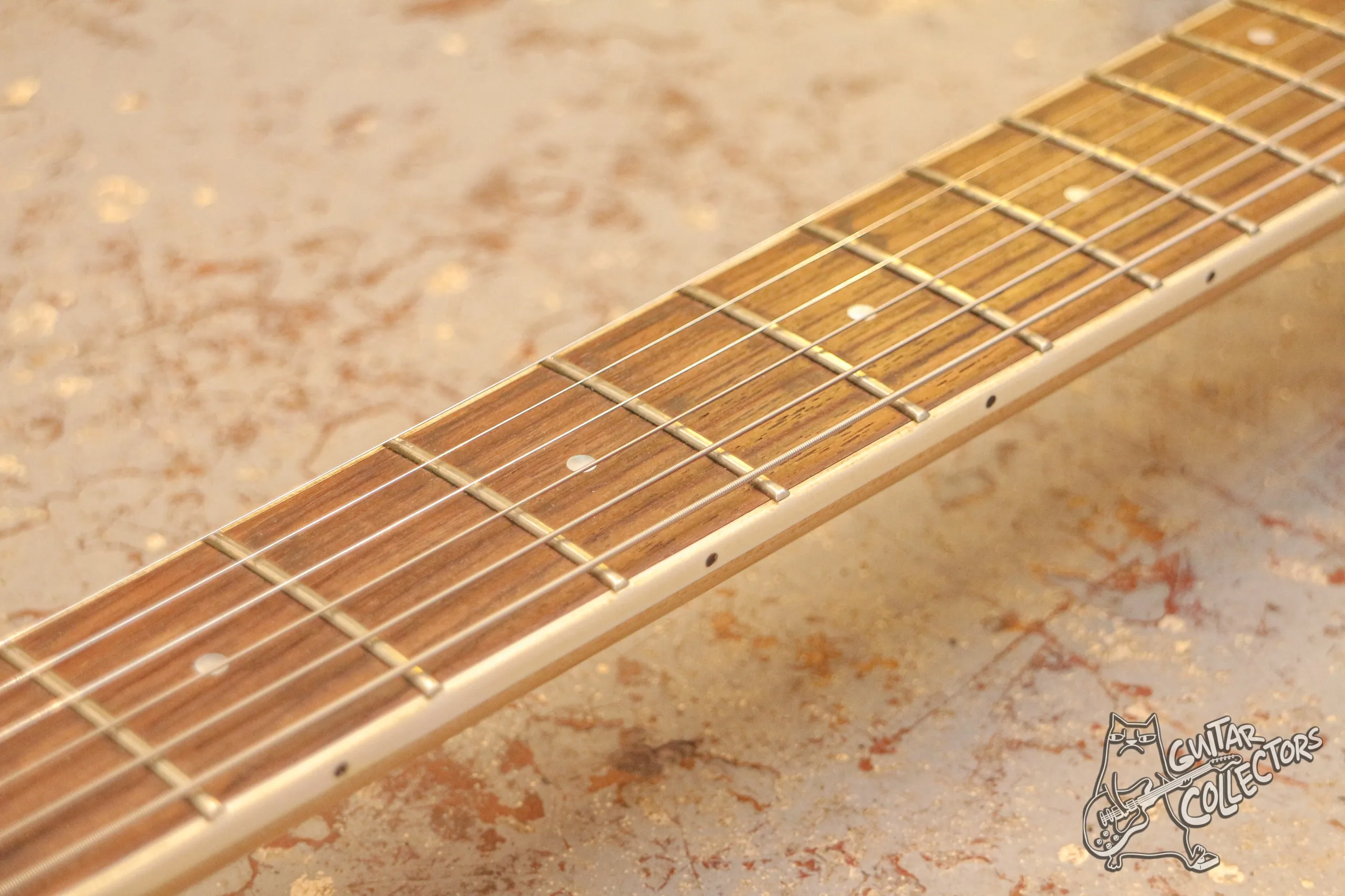 Fernandes FR-75