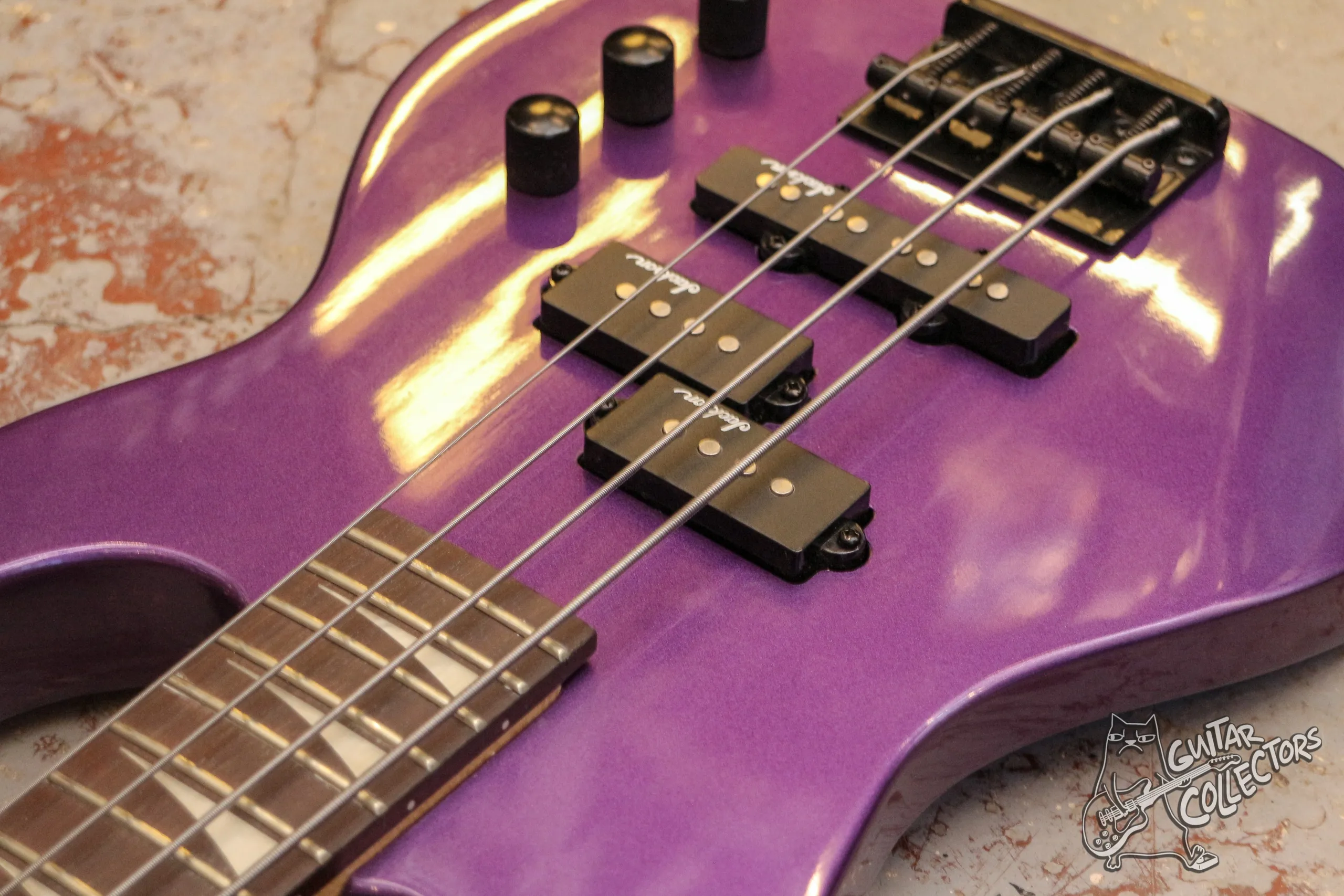 Jackson Concert Bass Minion JS1X Pavo Purple