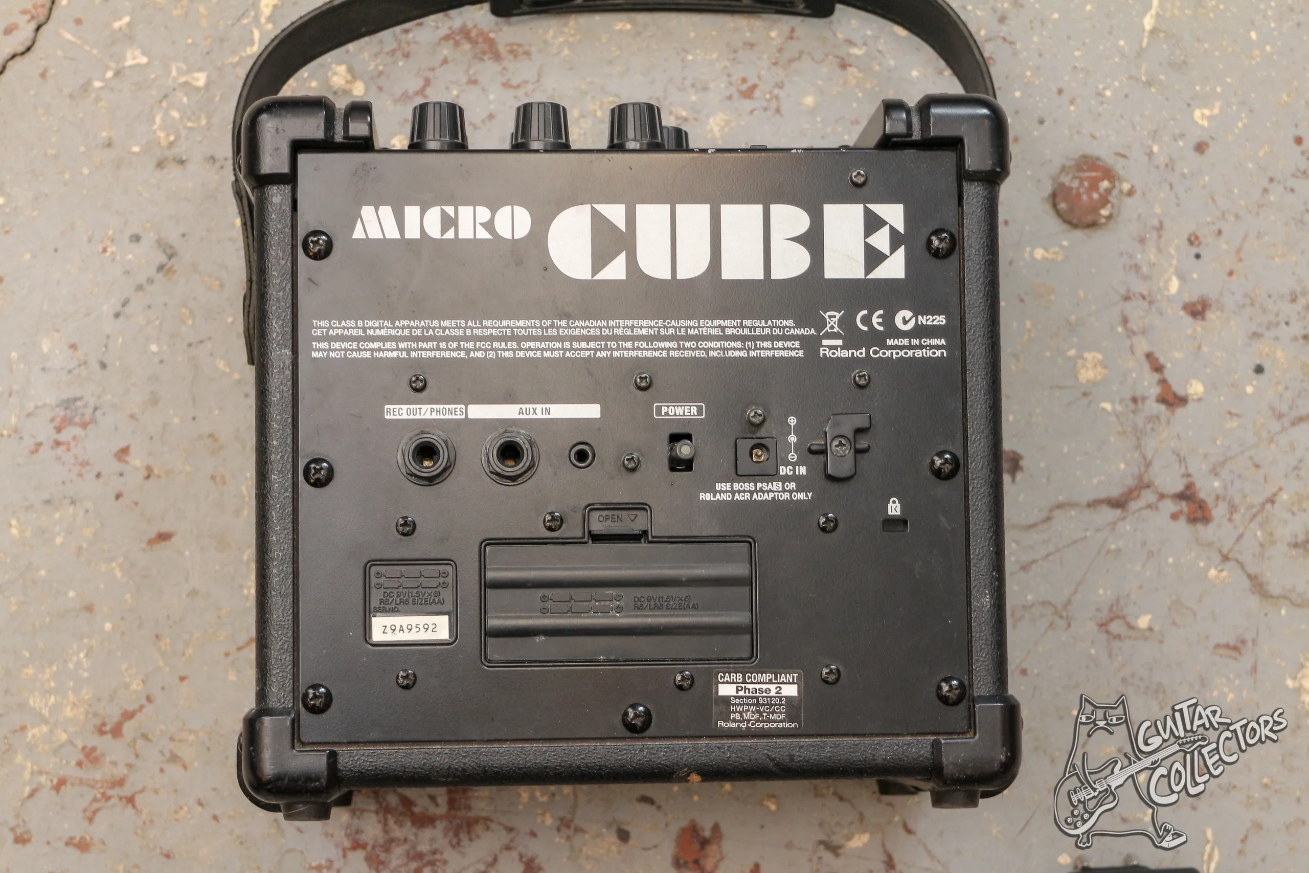 Roland Micro Cube Gutar Combo + Блок Roland