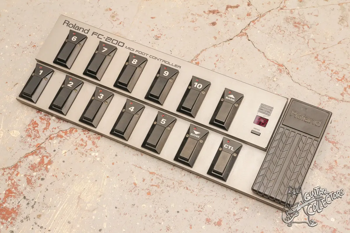 Roland FC 200 MIDI Foot Controller