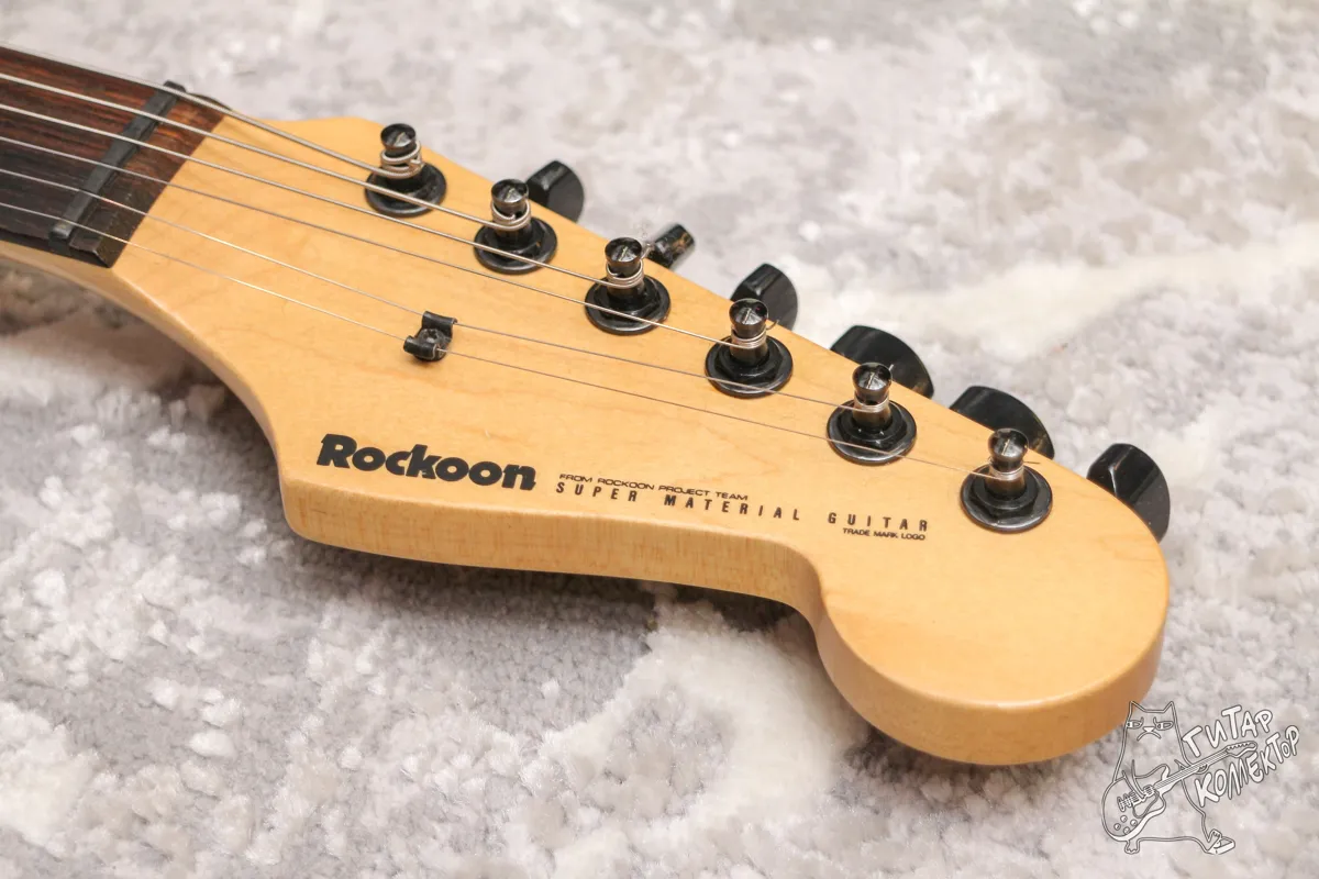 Rockoon by Kawai RF-38 Stratocaster Pink