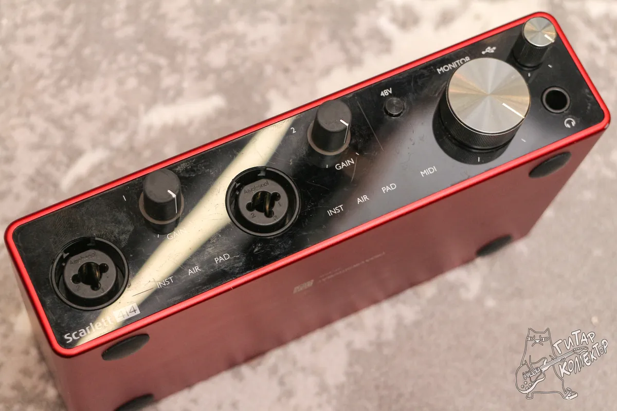Focusrite Scarlett 4i4 3rd Gen Usb аудиоинтерфейс