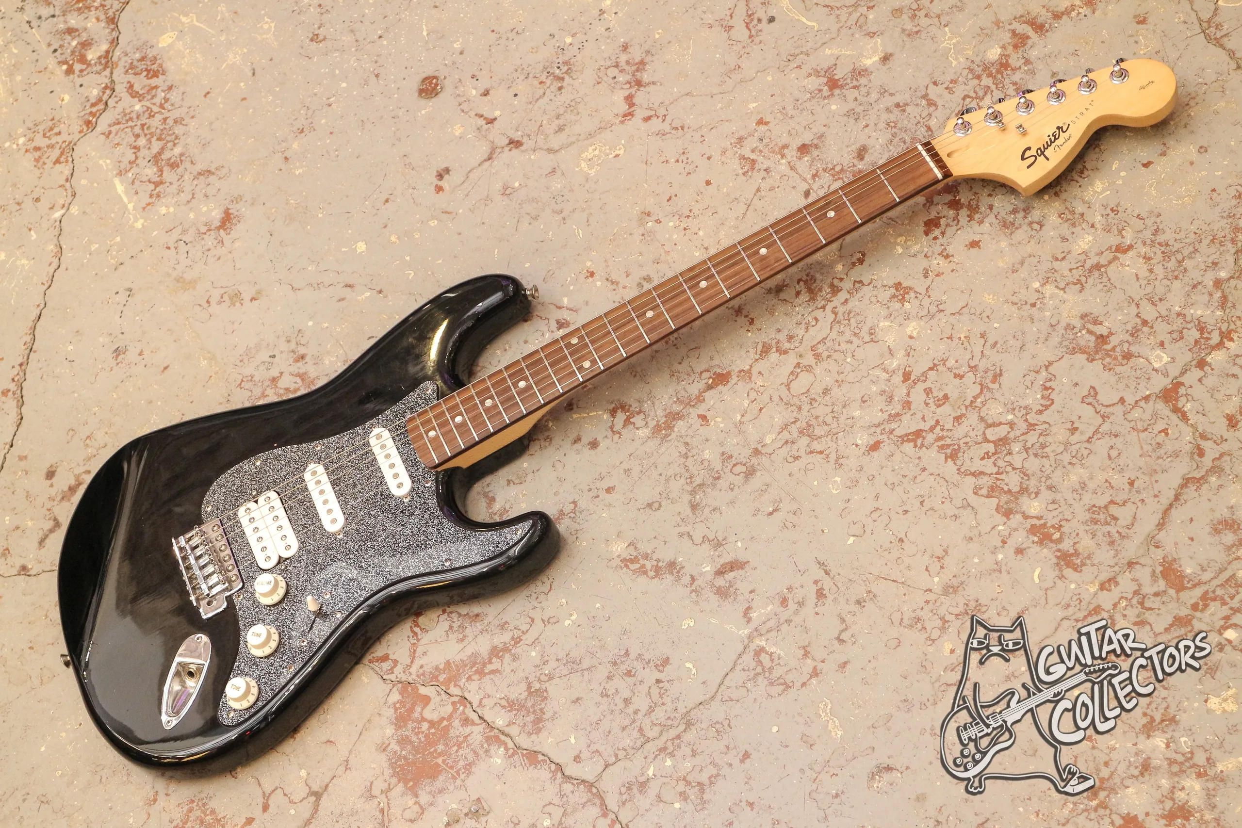 Squier Affinity Stratocaster HSS Black