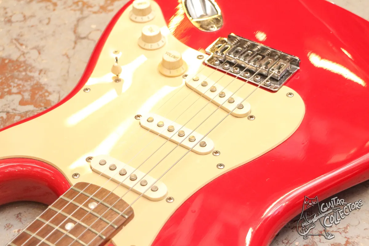 Squier Bullet Stratocaster Red