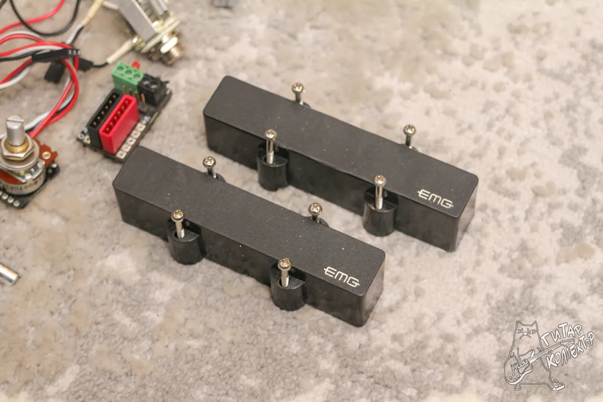 EMG LJ SJ Jazz Bass JJ Set + 2V 1T